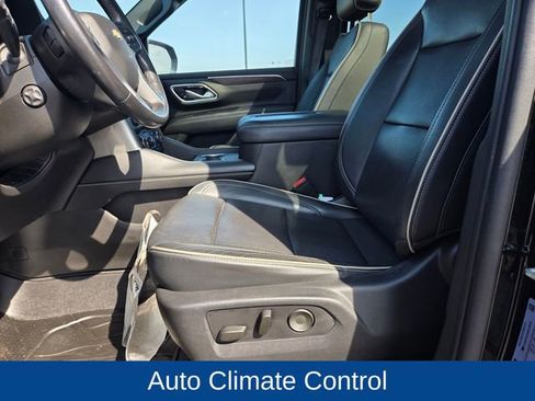 Used 2021 Chevrolet Tahoe Premier w/ Premium Package AWD/4WD image 17