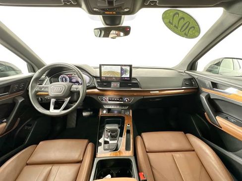 Used 2022 Audi Q5 e Premium Plus w/ Premium Plus Package image 31