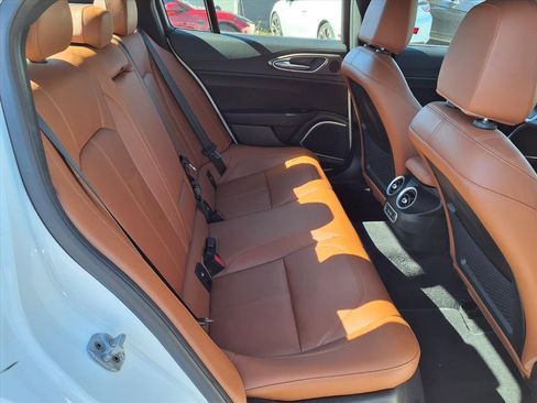 Used 2022 Alfa Romeo Giulia Ti image 15
