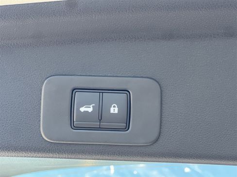 New 2025 Nissan Murano SL w/ Cargo Package image 26