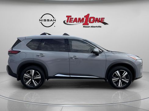 Used 2021 Nissan Rogue SL w/ Premium Package FWD image 8