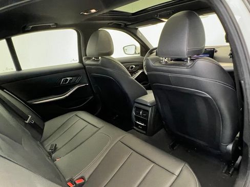 Used 2025 BMW 330i Sedan RWD image 22