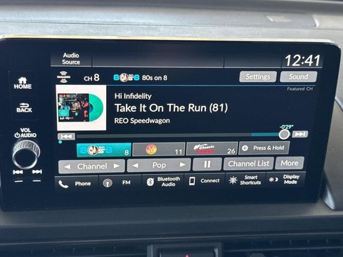 Used 2025 Honda Pilot TrailSport image 21