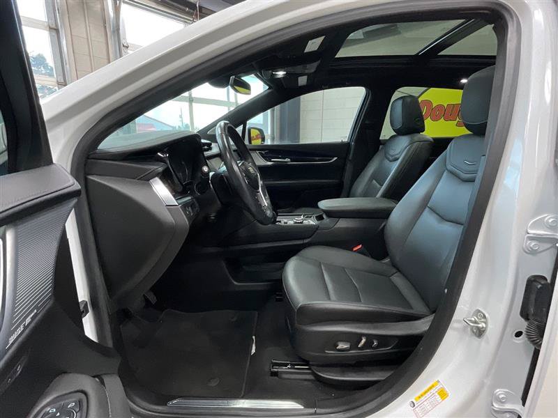 Used 2024 Cadillac XT5 Premium Luxury FWD image 10
