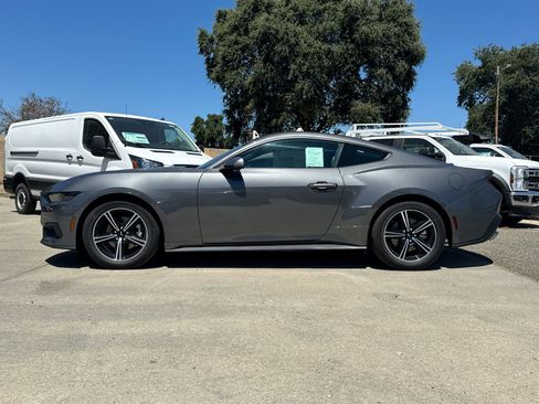 New 2025 Ford Mustang Coupe image 6