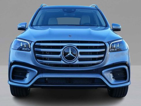 New 2026 Mercedes-Benz GLS 450 4MATIC image 2