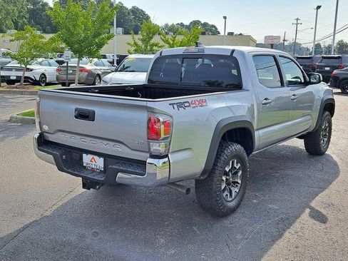 Used 2023 Toyota Tacoma TRD Off-Road AWD/4WD image 7