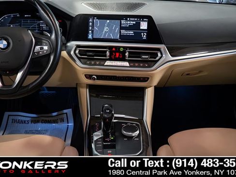 Used 2021 BMW 330e w/ Convenience Package RWD image 32