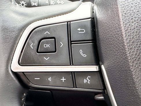 Certified 2024 Toyota Highlander LE AWD/4WD image 21