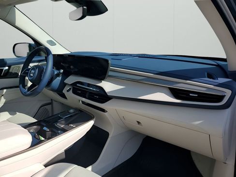 New 2026 Buick Enclave Avenir w/ Super Cruise Package image 14