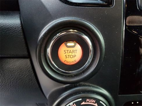 Used 2020 Nissan Titan PRO-4X image 25