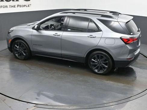 Used 2023 Chevrolet Equinox RS w/ RS Leather Package image 41