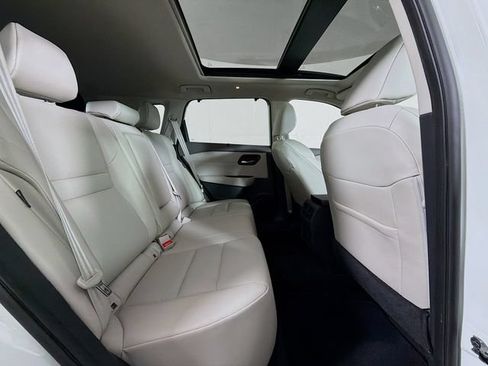 Certified 2023 Nissan Rogue SV w/ SV Premium B Package AWD/4WD image 33