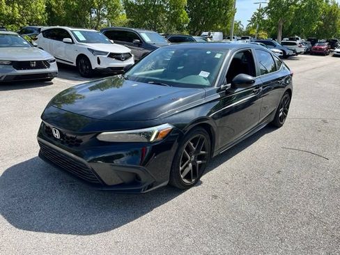 Used 2023 Honda Civic Sport image 3