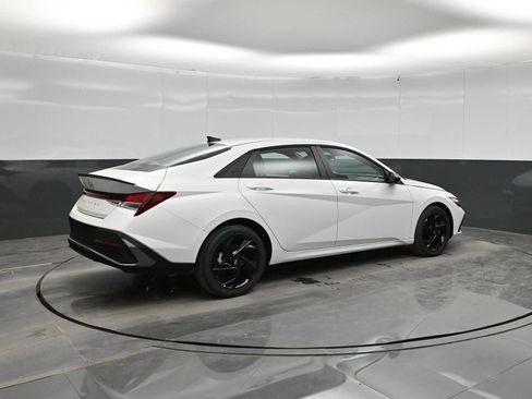 New 2026 Hyundai Elantra Sport FWD image 8
