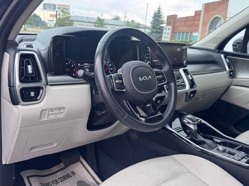 Used 2022 Kia Sorento SX FWD image 13
