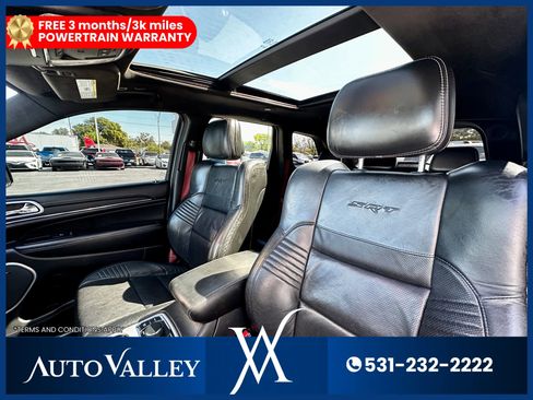 Used 2018 Jeep Grand Cherokee SRT image 13