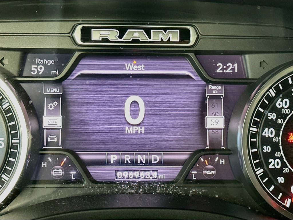 Used 2020 RAM 1500 Laramie w/ Sport Appearance Package AWD/4WD image 15
