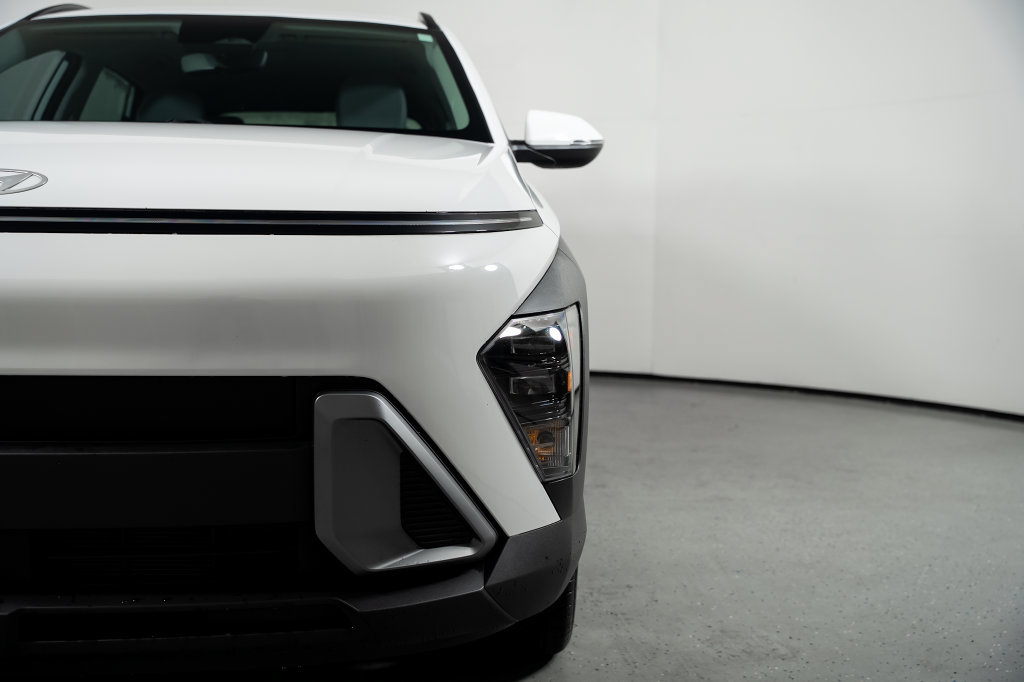 Used 2024 Hyundai Kona SEL FWD image 17