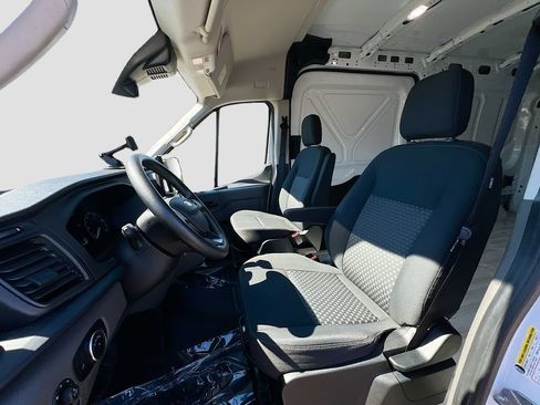 Used 2023 Ford E-Transit Medium Roof RWD image 20