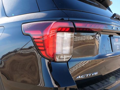 New 2026 Ford Explorer Active w/ Active Comfort Package RWD image 11