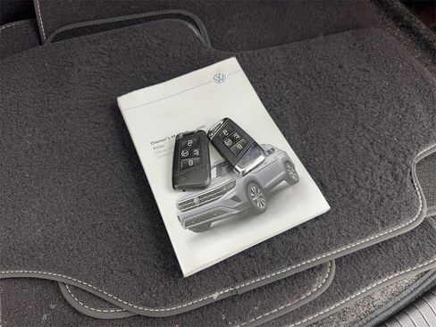 Used 2023 Volkswagen Atlas SE w/ Panoramic Sunroof Package image 85