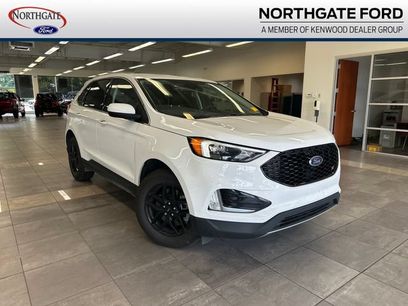 Used 2024 Ford Edge SEL w/ Convenience Package