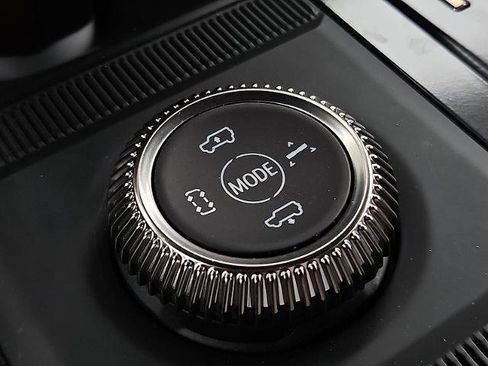 New 2025 GMC Hummer EV 2X image 20