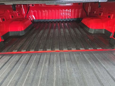 Used 2021 Chevrolet Silverado 1500 RST w/ Z71 Off-Road Package image 15