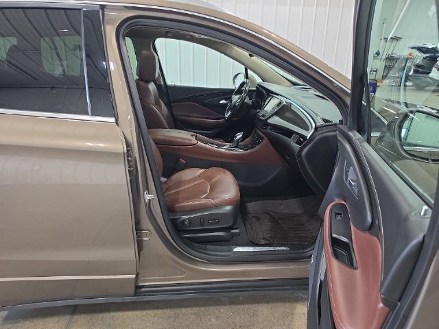 Used 2017 Buick Envision Premium w/ Driver Confidence Package AWD/4WD image 30