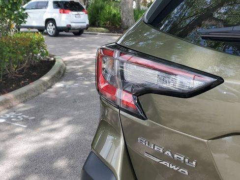 Used 2025 Subaru Outback Touring XT AWD/4WD image 28