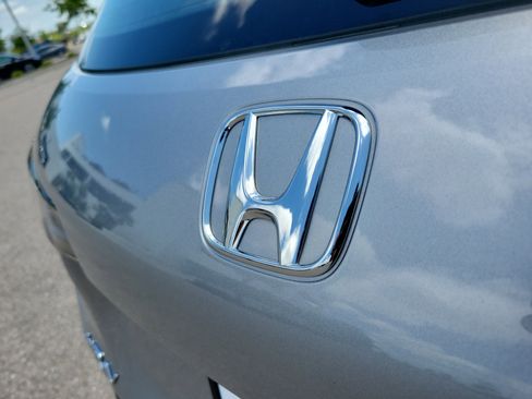 Used 2025 Honda HR-V LX image 7