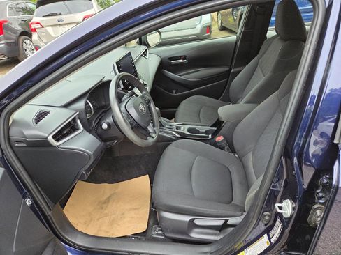 Used 2021 Toyota Corolla LE FWD image 10