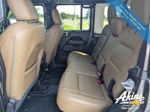 Used 2020 Jeep Wrangler Unlimited Sahara AWD/4WD image 14