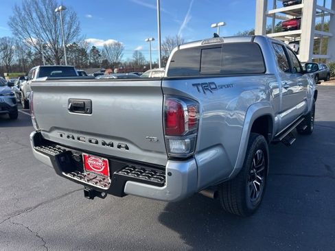 Used 2023 Toyota Tacoma TRD Sport image 5