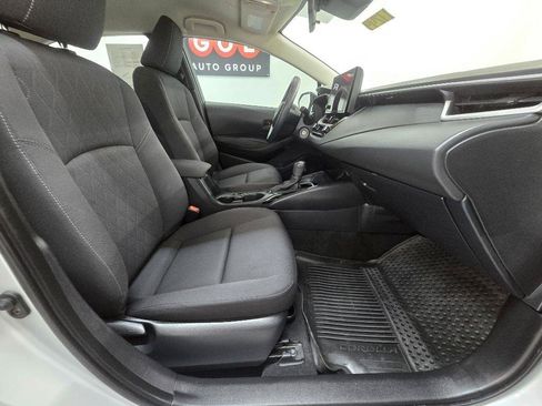 Used 2023 Toyota Corolla LE FWD image 21