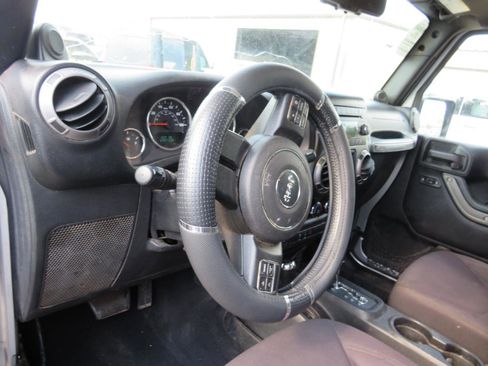 Used 2014 Jeep Wrangler Unlimited Sport w/ Quick Order Package 24S image 6