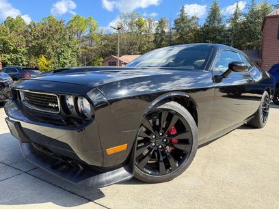 Used 2014 Dodge Challenger SRT8 w/ Harman/Kardon Audio Group