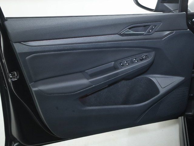 Used 2024 Volkswagen GTI SE FWD image 15