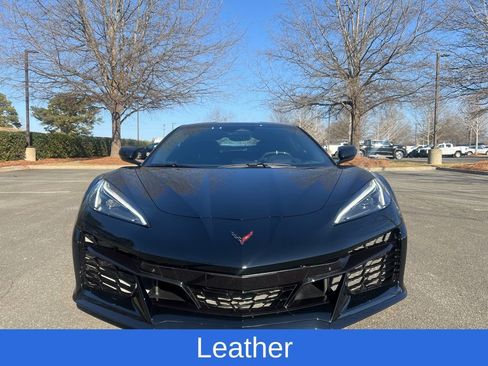 Used 2025 Chevrolet Corvette Z06 image 4