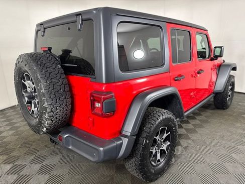 Used 2018 Jeep Wrangler Unlimited Rubicon AWD/4WD image 3