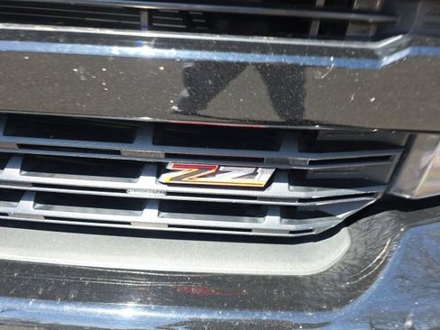 Used 2022 Chevrolet Silverado 1500 LT Trail Boss w/ Safety Package image 18