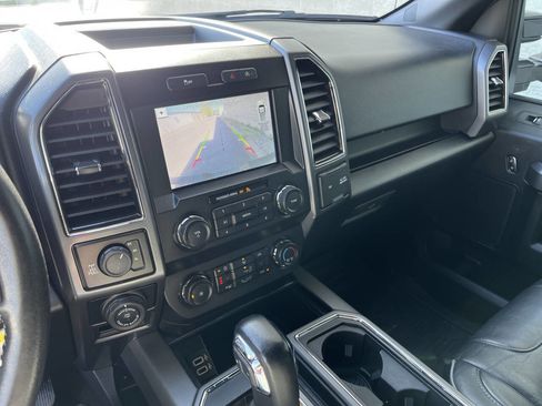 Used 2019 Ford F150 XLT w/ Equipment Group 302A Luxury AWD/4WD image 16