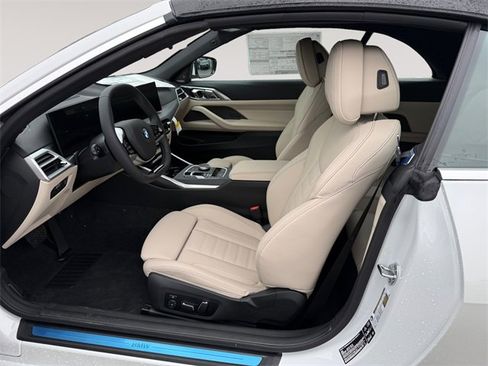 New 2026 BMW 430i xDrive Convertible w/ Premium Package image 9