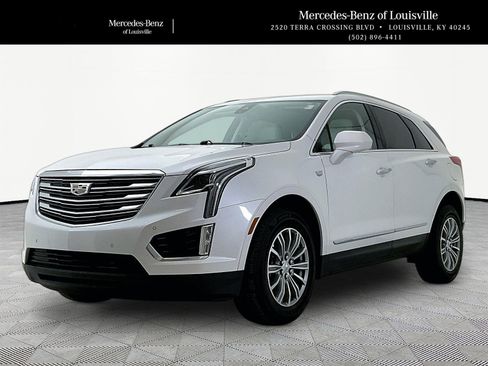 Used 2019 Cadillac XT5 Luxury FWD image 1
