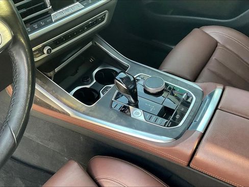 Used 2019 BMW X7 xDrive40i w/ Premium Package image 18