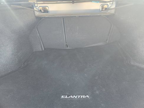 Used 2019 Hyundai Elantra Value Edition FWD image 23
