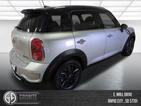 Used 2012 MINI Cooper Countryman S image 5
