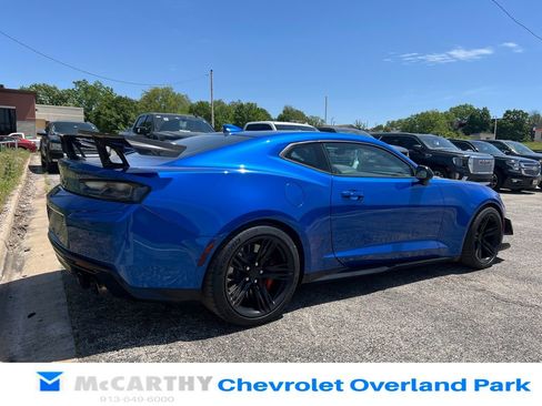 Used 2018 Chevrolet Camaro ZL1 RWD image 3