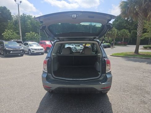 Used 2012 Subaru Forester 2.5X w/ Alloy Wheel Pkg AWD/4WD image 7